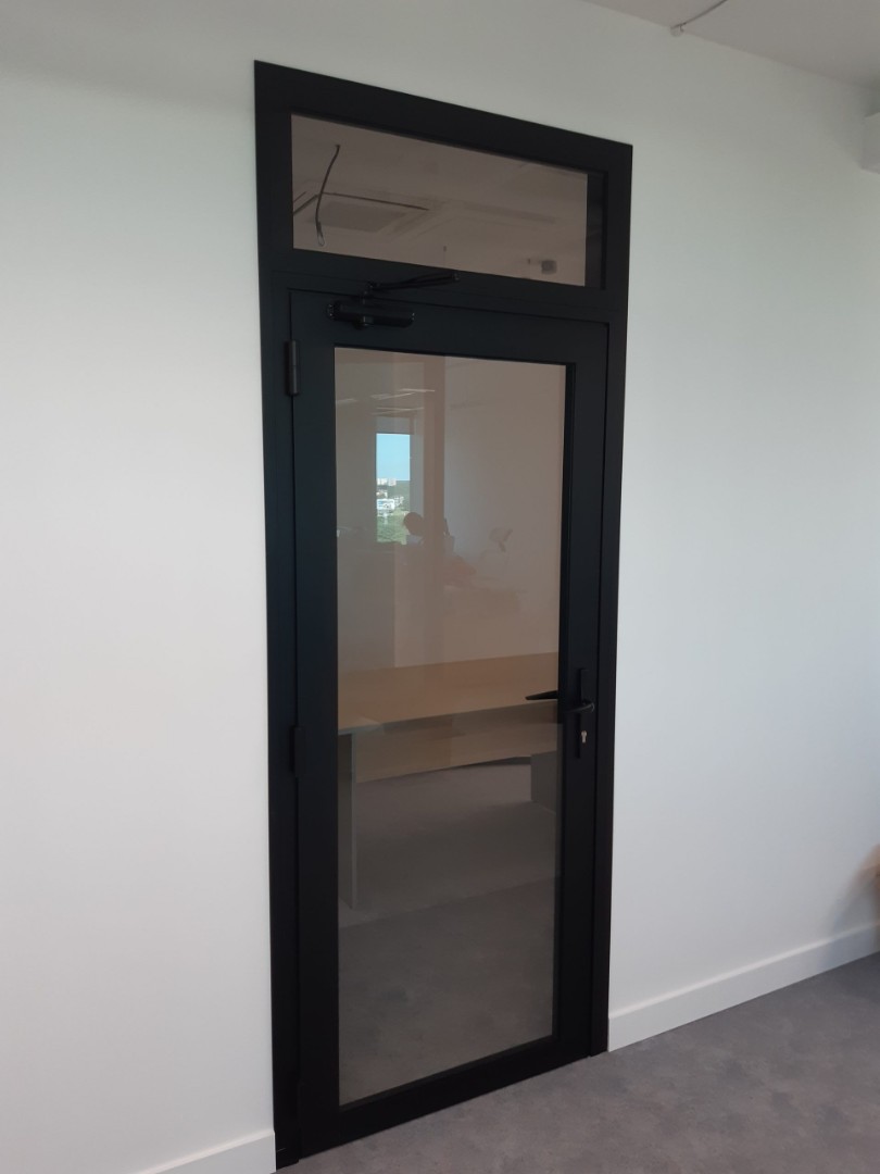 Дверь противопожарная алюминиевая однопольная ДП2 О 21-11,5