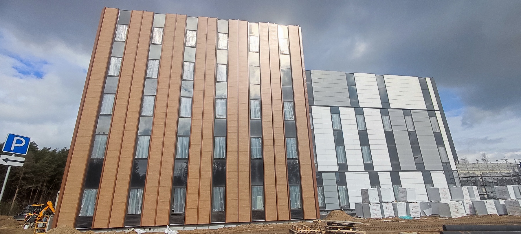 Остекление ЛДК Ждановичи фото2